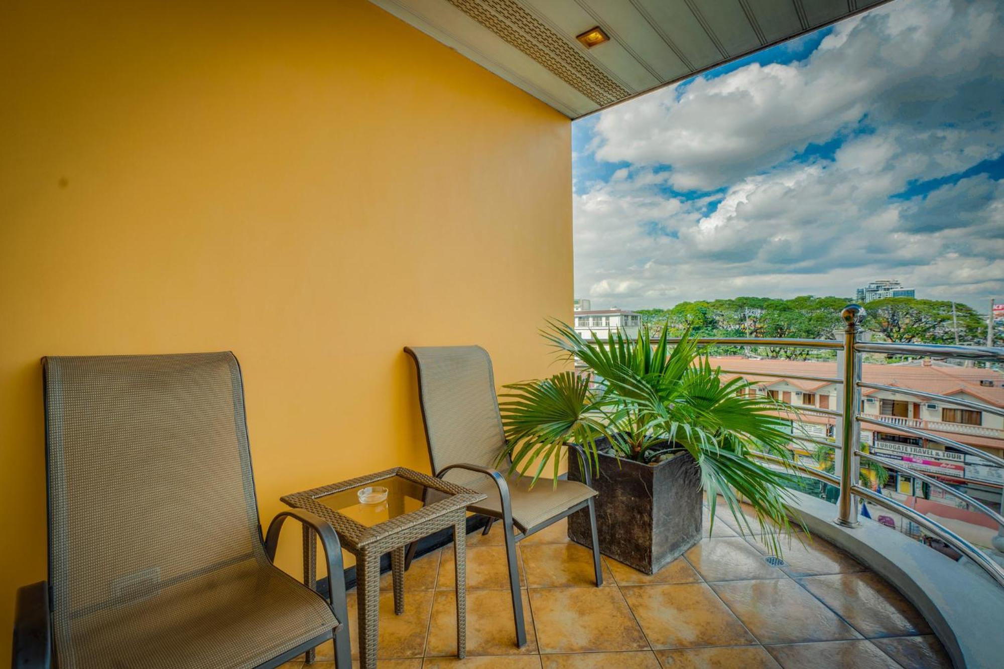 Fields Plaza By Abc Aparthotel 5*
