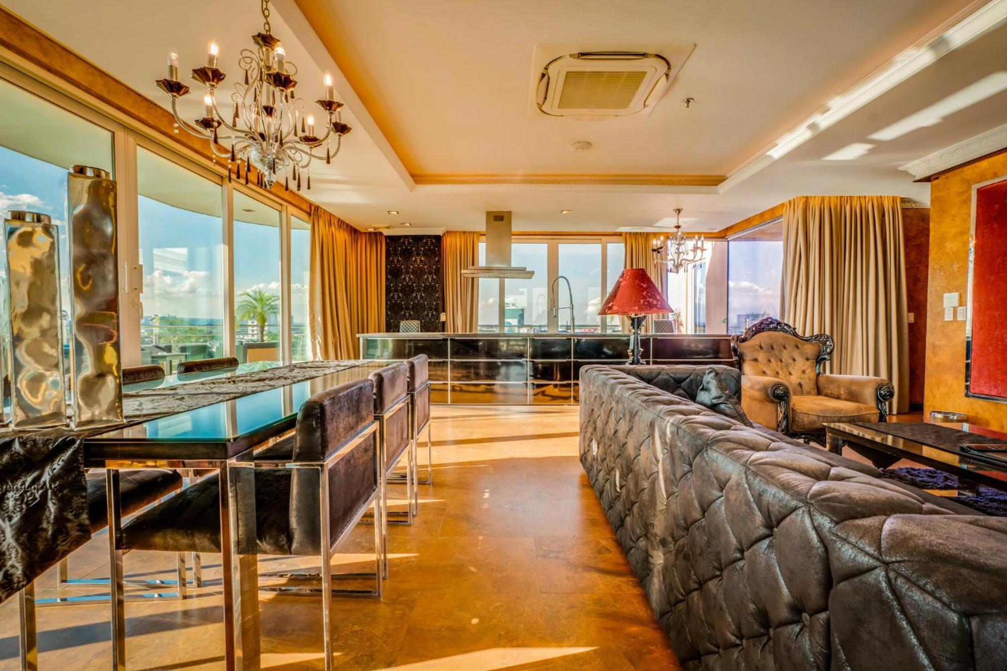 Fields Plaza By Abc Aparthotel Angeles