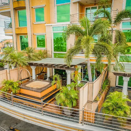 Fields Plaza Hotel By Abc Angeles Exterior photo